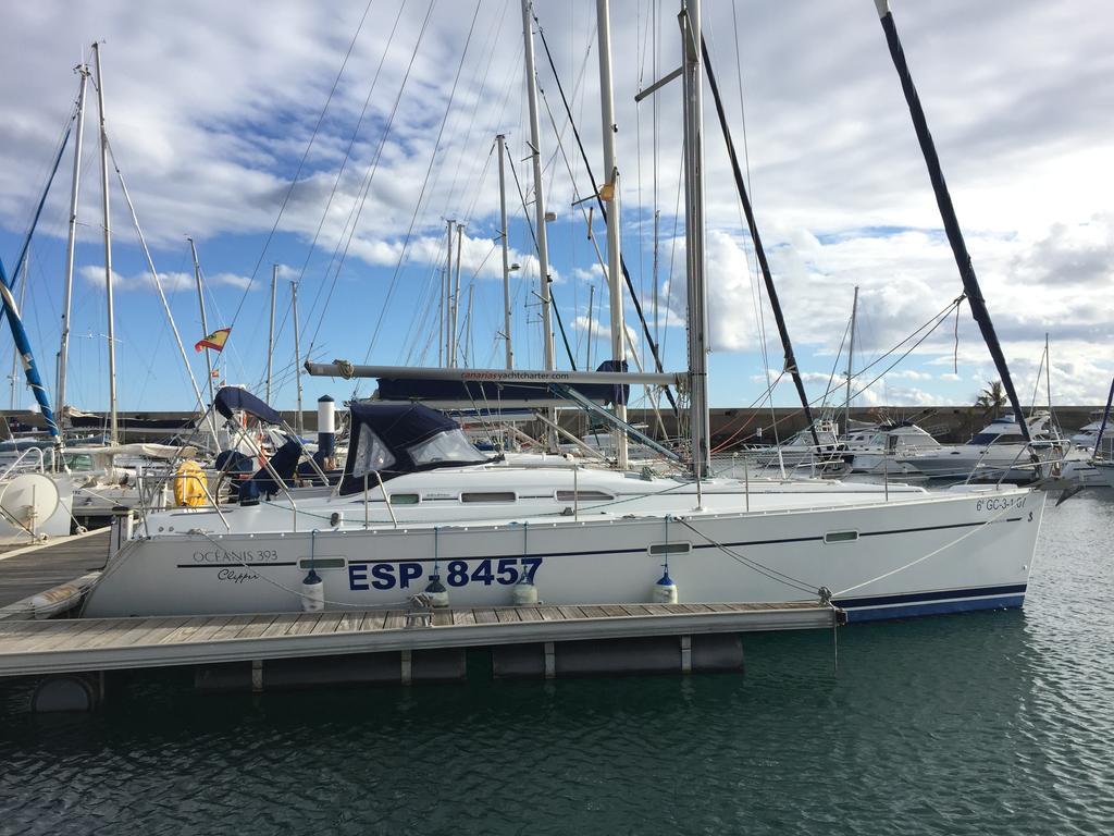 Отель Puerto Calero Boat Экстерьер фото